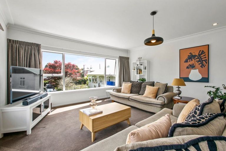 Photo of property in 225b Tukapa Street, Westown, New Plymouth, 4310