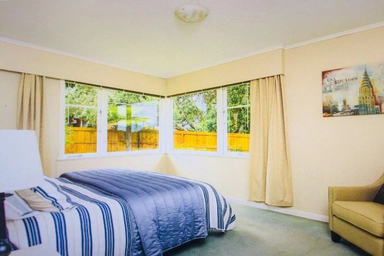 Photo of property in 12 Stanaway Street, Hillcrest, Auckland, 0627