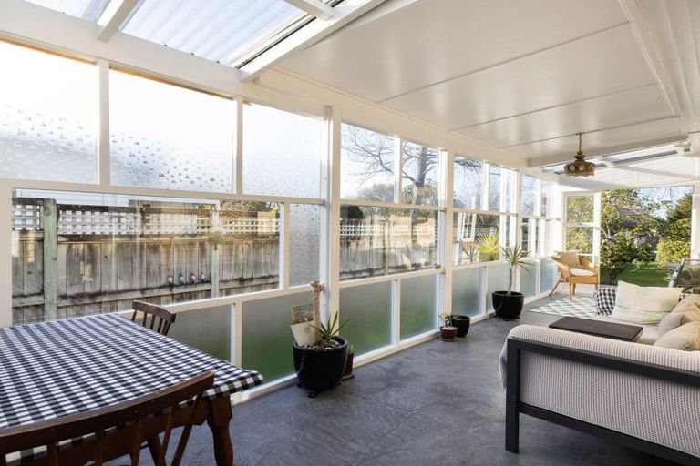 Photo of property in 27 Casey Avenue, Fairfield, Hamilton, 3214