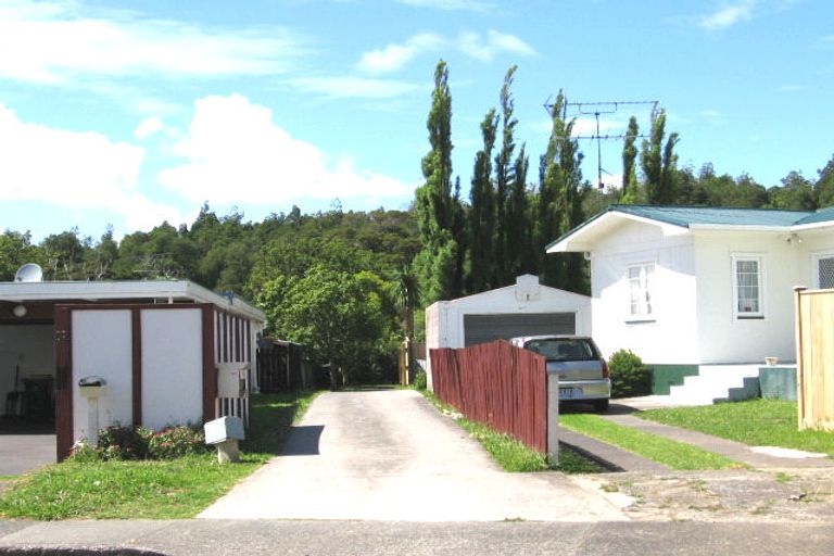 Photo of property in 1/65 Sylvia Road, Hillcrest, Auckland, 0627