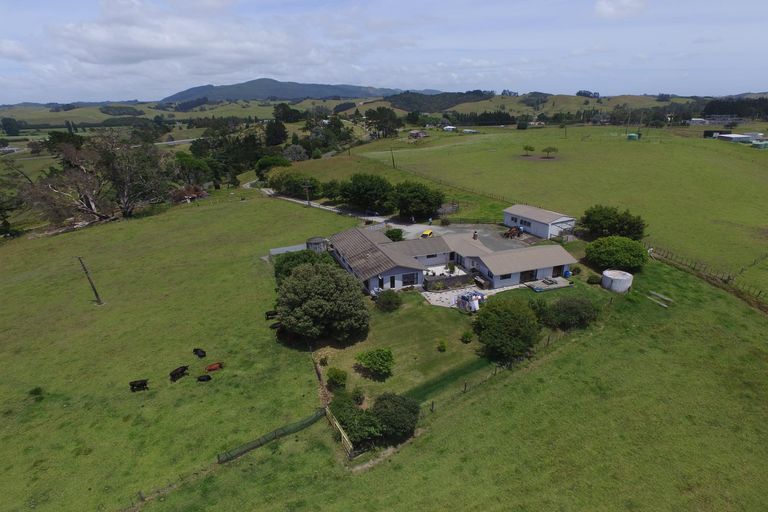 Photo of property in 41 Fairburn Road, Kaitaia, 0482
