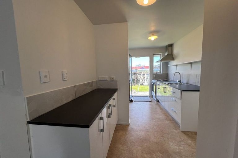 Photo of property in 3/80 Charles Street, Waltham, Christchurch, 8011