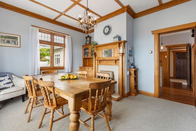 Photo of property in 183 Tukapa Street, Westown, New Plymouth, 4310