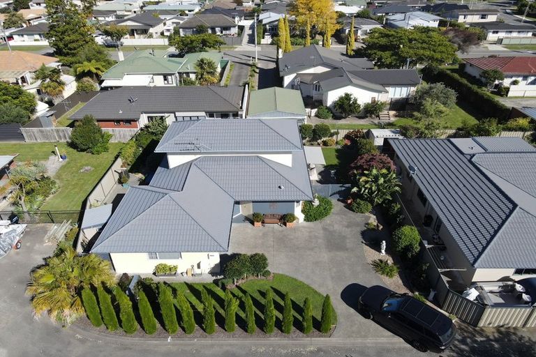 Photo of property in 50d Puketapu Road, Taradale, Napier, 4112