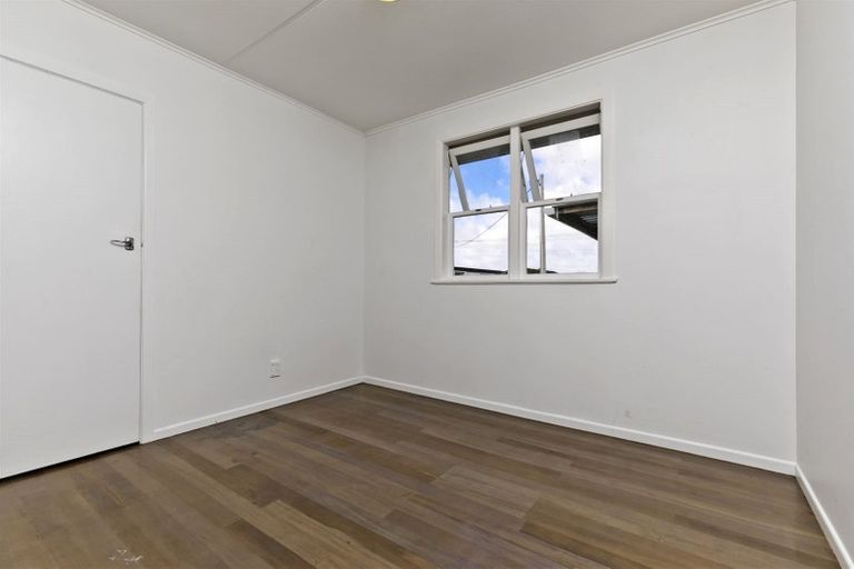 Photo of property in 38 Queen Street, Riverhead, 0820