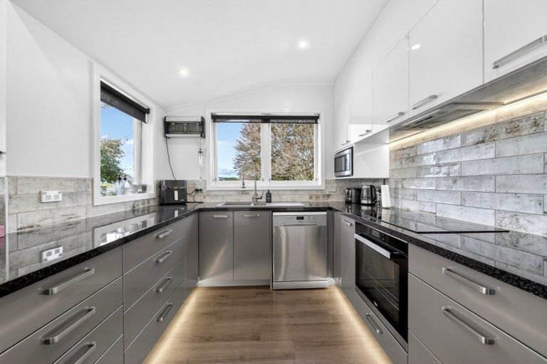 Photo of property in 195 Park Road, Parkvale, Carterton, 5792