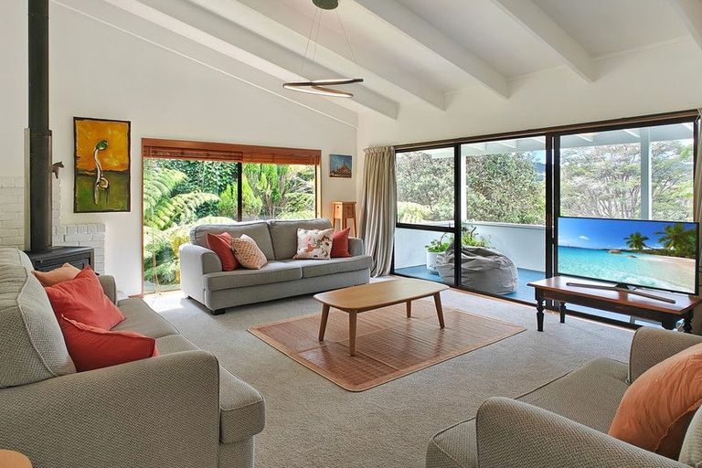 Photo of property in 231 Tukere Drive, Whangamata, 3620