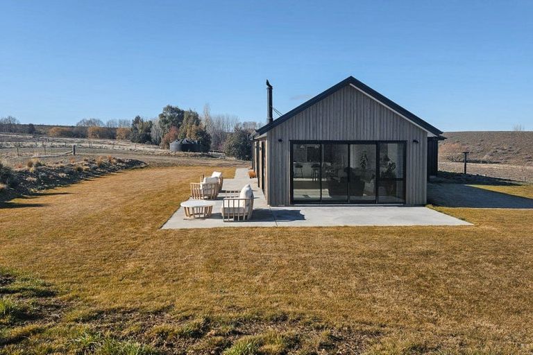 Photo of property in 30 Porter Lane, Springvale, Alexandra, 9391