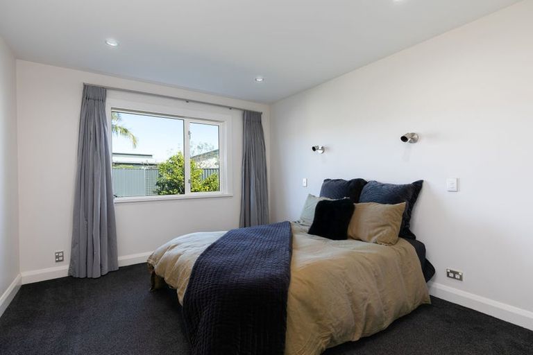 Photo of property in 155 Arataki Road, Havelock North, 4130