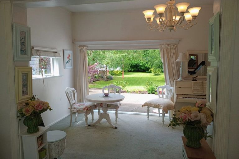 Photo of property in 86 Grey Street, Woodville, 4920