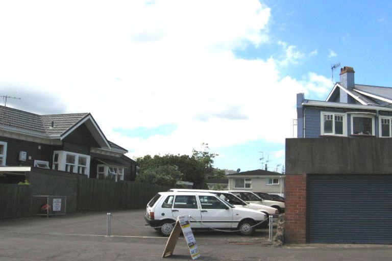 Photo of property in 15/16 Queens Parade, Devonport, Auckland, 0624