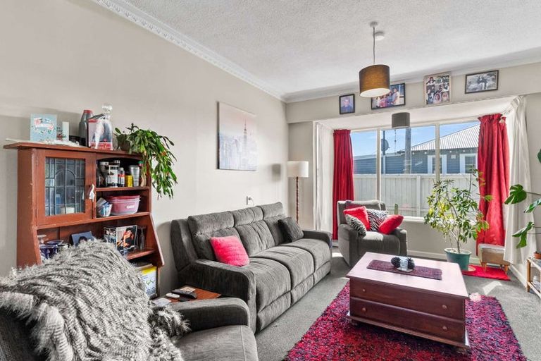 Photo of property in 261 Lyttelton Street, Spreydon, Christchurch, 8024
