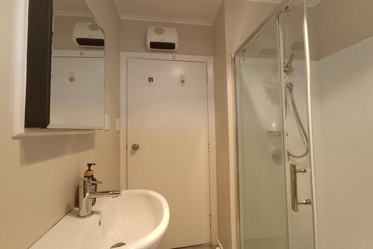 Photo of property in 84 Garden Road, Avalon, Lower Hutt, 5011