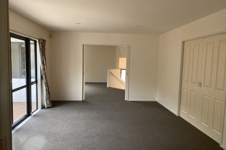 Photo of property in 20 Waverton Terrace, Churton Park, Wellington, 6037