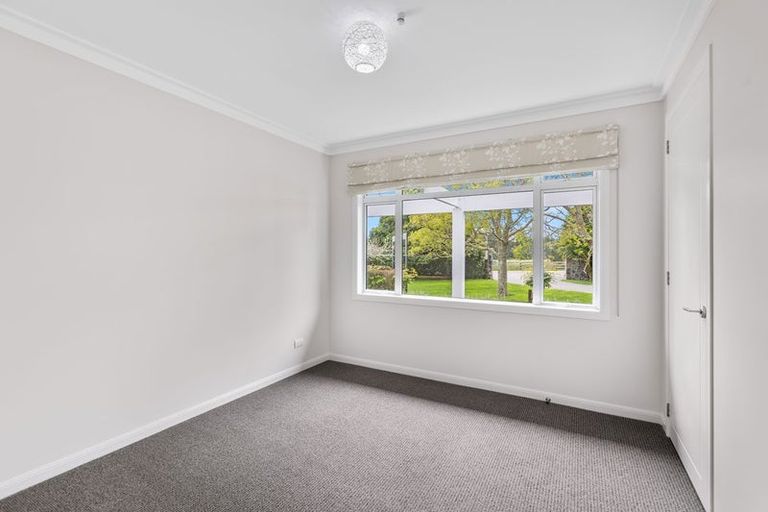 Photo of property in 144 Henwood Road, Paraite, New Plymouth, 4372