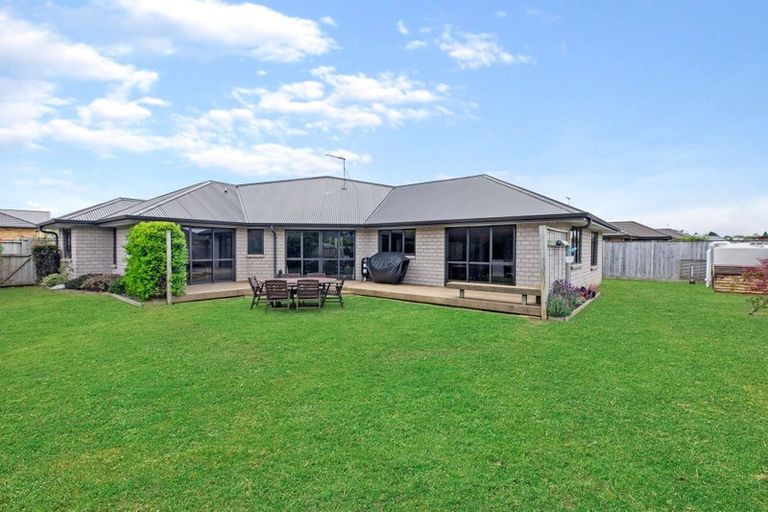 Photo of property in 3 Margaret Place, Waiuku, 2123
