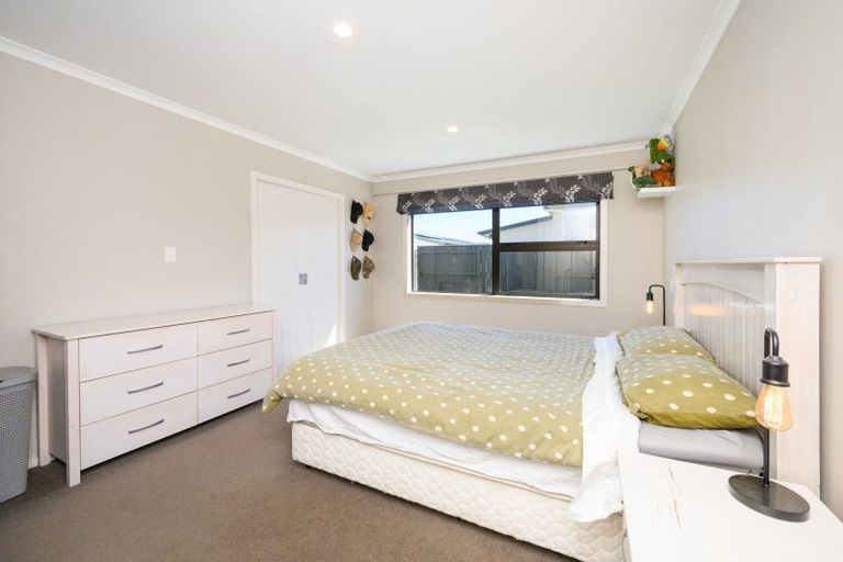 Photo of property in 59 Rosalie Terrace, Kelvin Grove, Palmerston North, 4414