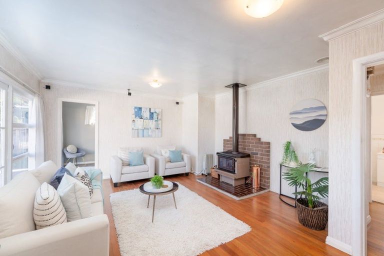 Photo of property in 63 Gillespies Road, Birchville, Upper Hutt, 5018