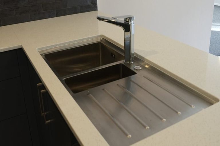 Photo of property in 14 George Yee Place, Taradale, 4112