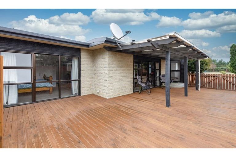 Photo of property in 40 Kowhai Avenue, Rangiora, 7400