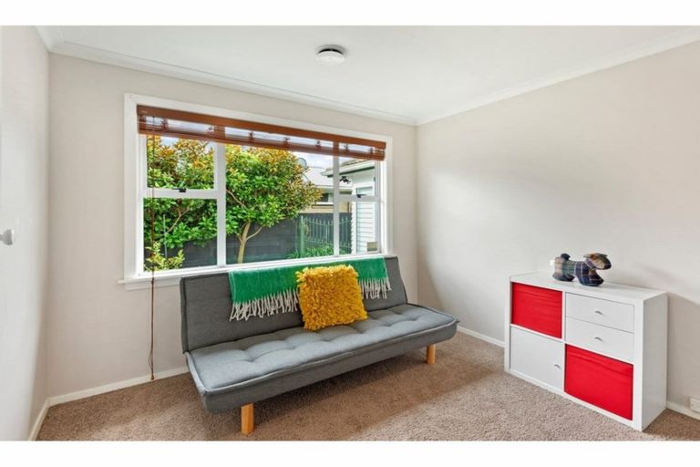 Photo of property in 8 Rollesby Street, Hoon Hay, Christchurch, 8025