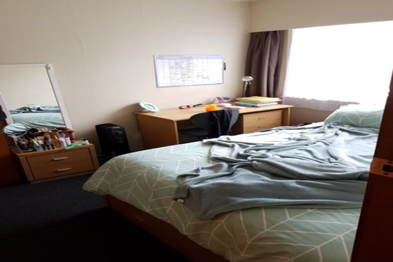 Photo of property in 30g Hogan Street, Hamilton East, Hamilton, 3216