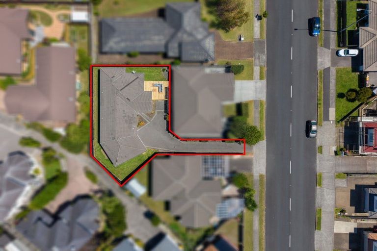 Photo of property in 3/116 Meadowland Drive, Somerville, Auckland, 2014