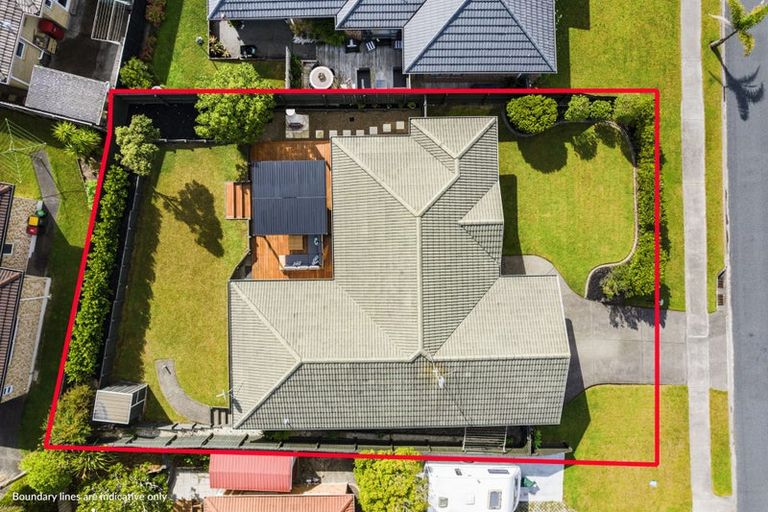 Photo of property in 71 Kath Hopper Drive, Orewa, 0931