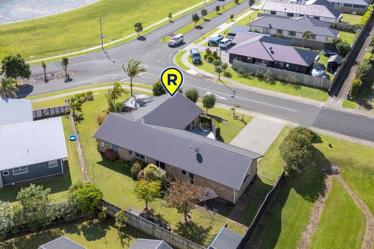 Photo of property in 58 Whitby Avenue, Whitianga, 3510