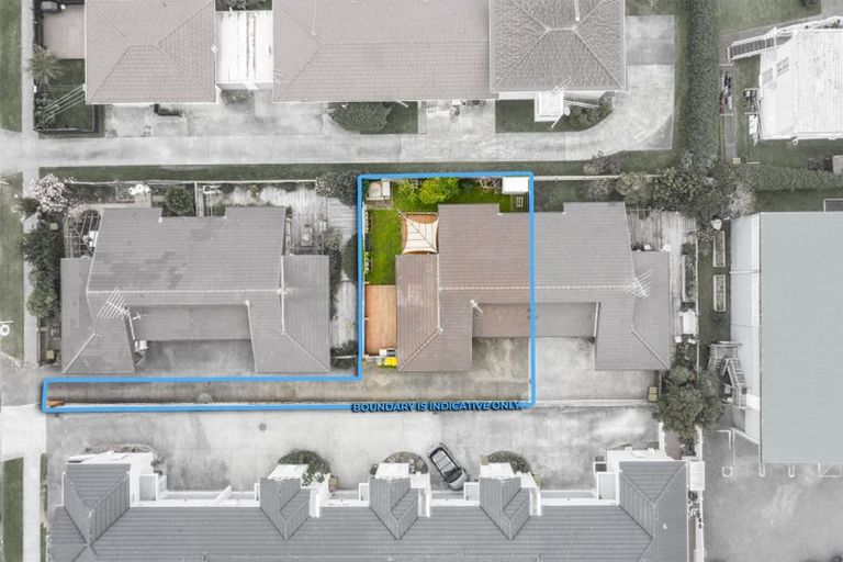 Photo of property in 26 Inverness Road, Browns Bay, Auckland, 0630