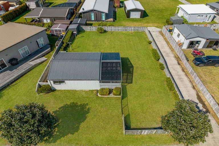 Photo of property in 184 Ngaio Drive, Matarangi, Whitianga, 3592