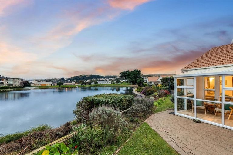 Photo of property in 1 Lakeside Villas, Whitby, Porirua, 5024