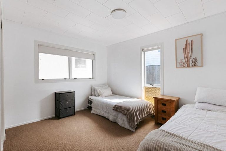 Photo of property in 1126 Papamoa Beach Road, Papamoa Beach, Papamoa, 3118