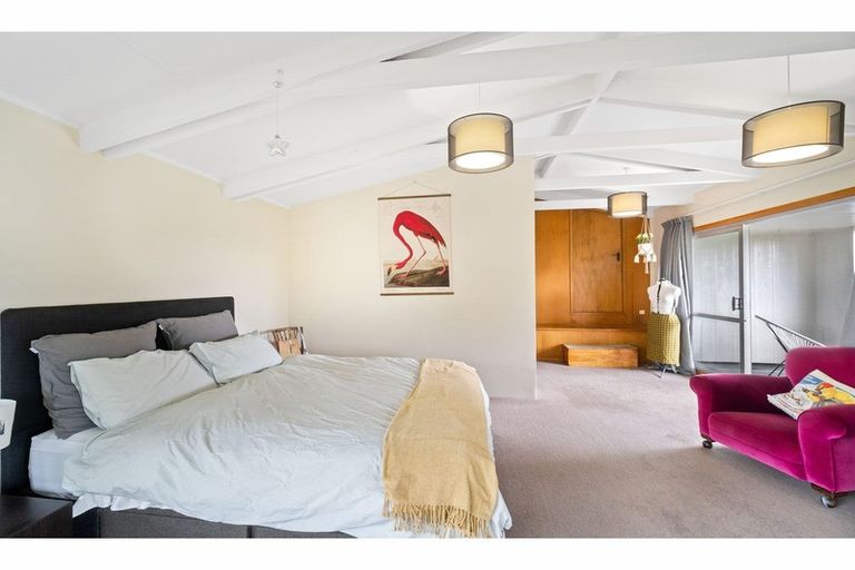 Photo of property in 53 Beckford Road, Saint Martins, Christchurch, 8022