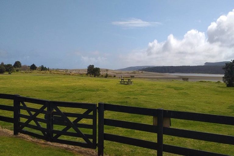 Photo of property in 94 Maunsell Road, Port Waikato, 2695