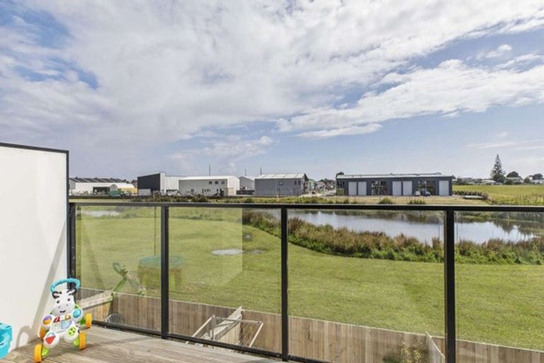 Photo of property in 8/22 Ashley Place, Papamoa Beach, Papamoa, 3118