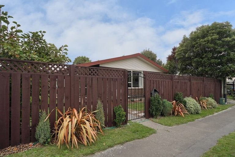 Photo of property in 40 Wilson Street, Islington, Christchurch, 8042