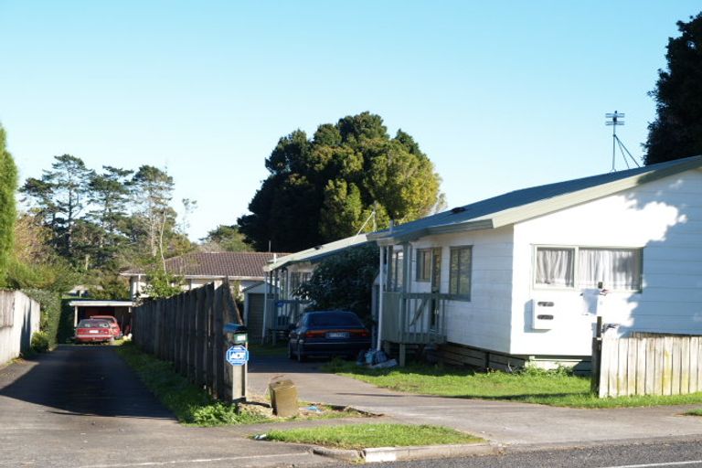 Photo of property in 64 Henwood Road, Mangere East, Auckland, 2024