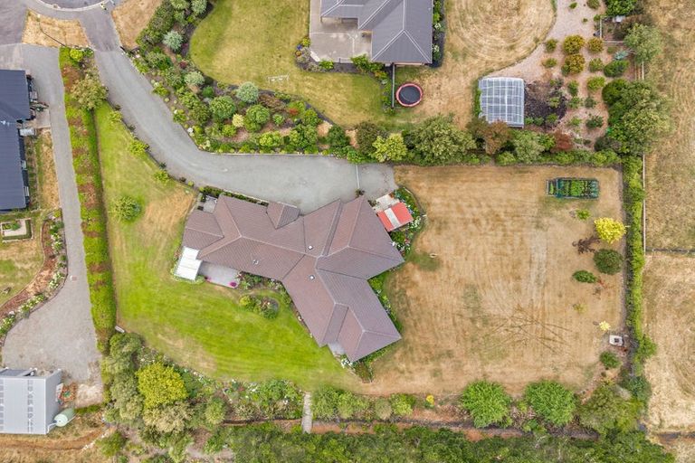 Photo of property in 20 Teviotview Place, Amberley, 7410