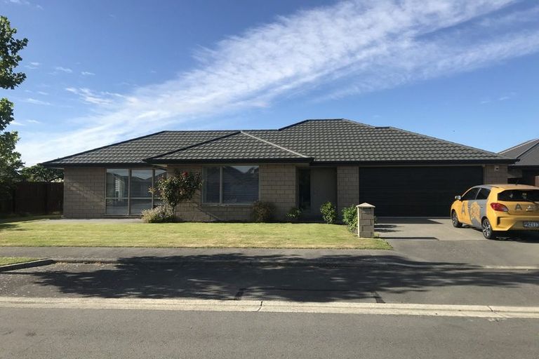 Photo of property in 56 Rannoch Drive, Broomfield, Christchurch, 8042