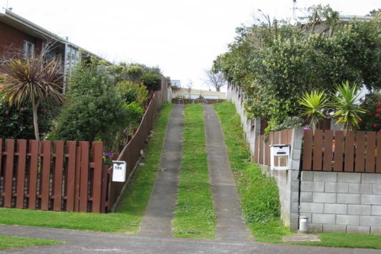 Photo of property in 18a&b Lantana Avenue, Bell Block, New Plymouth, 4312