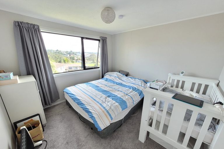 Photo of property in 89 Solar Road, Glen Eden, Auckland, 0602