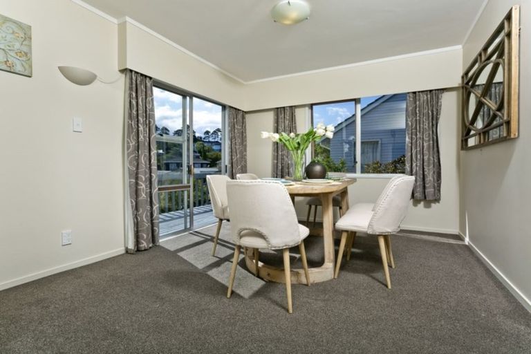 Photo of property in 61 Merriefield Avenue, Forrest Hill, Auckland, 0620