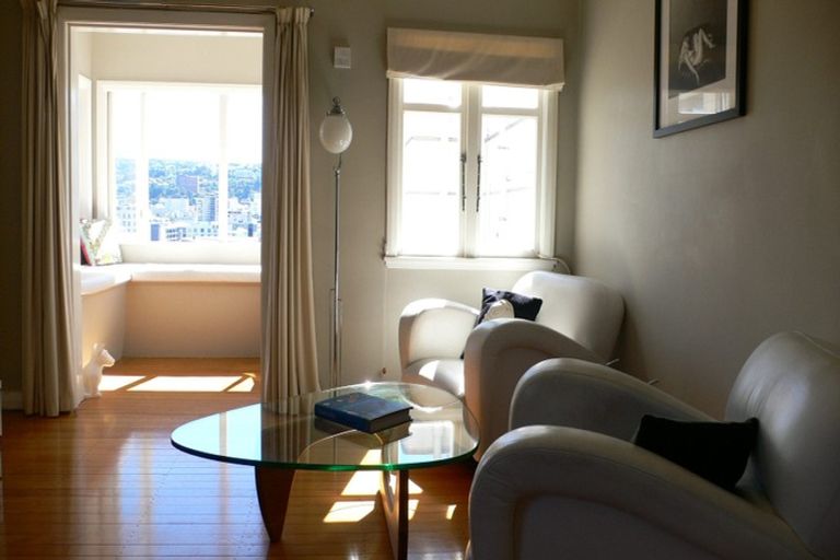 Photo of property in 1u8 Earls Terrace, Mount Victoria, Wellington, 6011