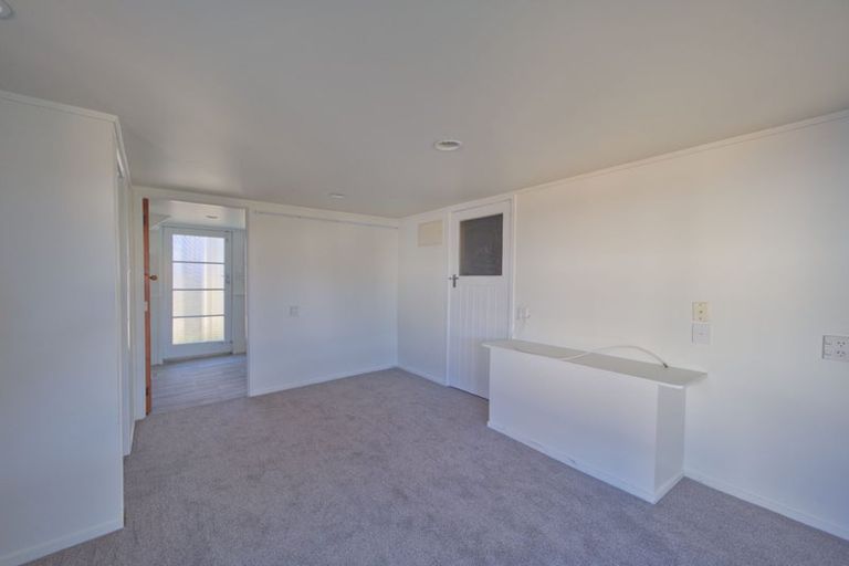 Photo of property in 20b Coronation Street, Belmont, Auckland, 0622