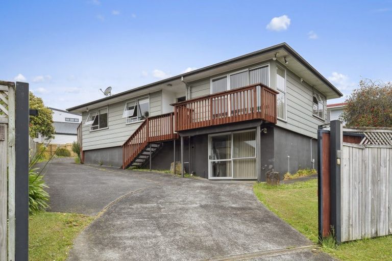 Photo of property in 34 Flaxdale Street, Birkdale, Auckland, 0626