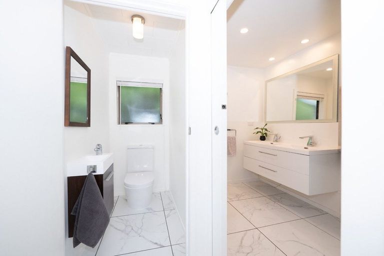 Photo of property in 6 Puketiro Place, Paihia, 0200