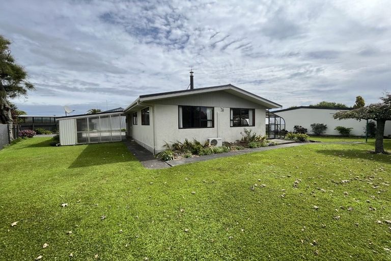 Photo of property in 13 Hall Street, Hokitika, 7810