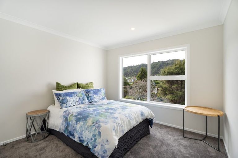 Photo of property in 20c Korau Grove, Stokes Valley, Lower Hutt, 5019