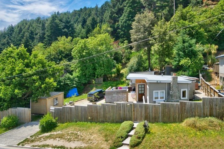 Photo of property in 121 Hallenstein Street, Queenstown, 9300